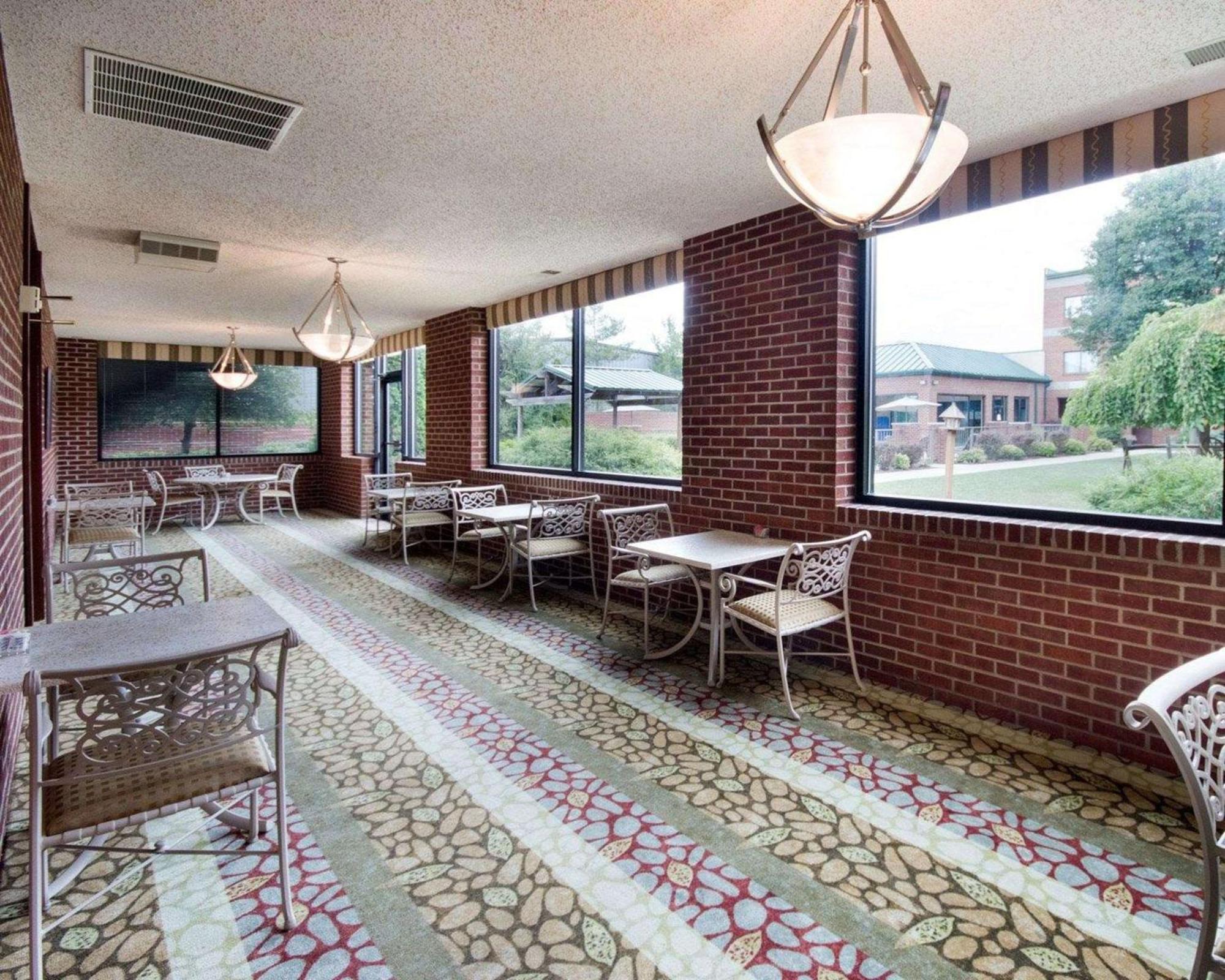 Comfort Suites Parkersburg South Mineral Wells Eksteriør bilde